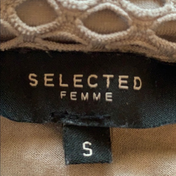 Unique skater skirt - Picture 3 of 4